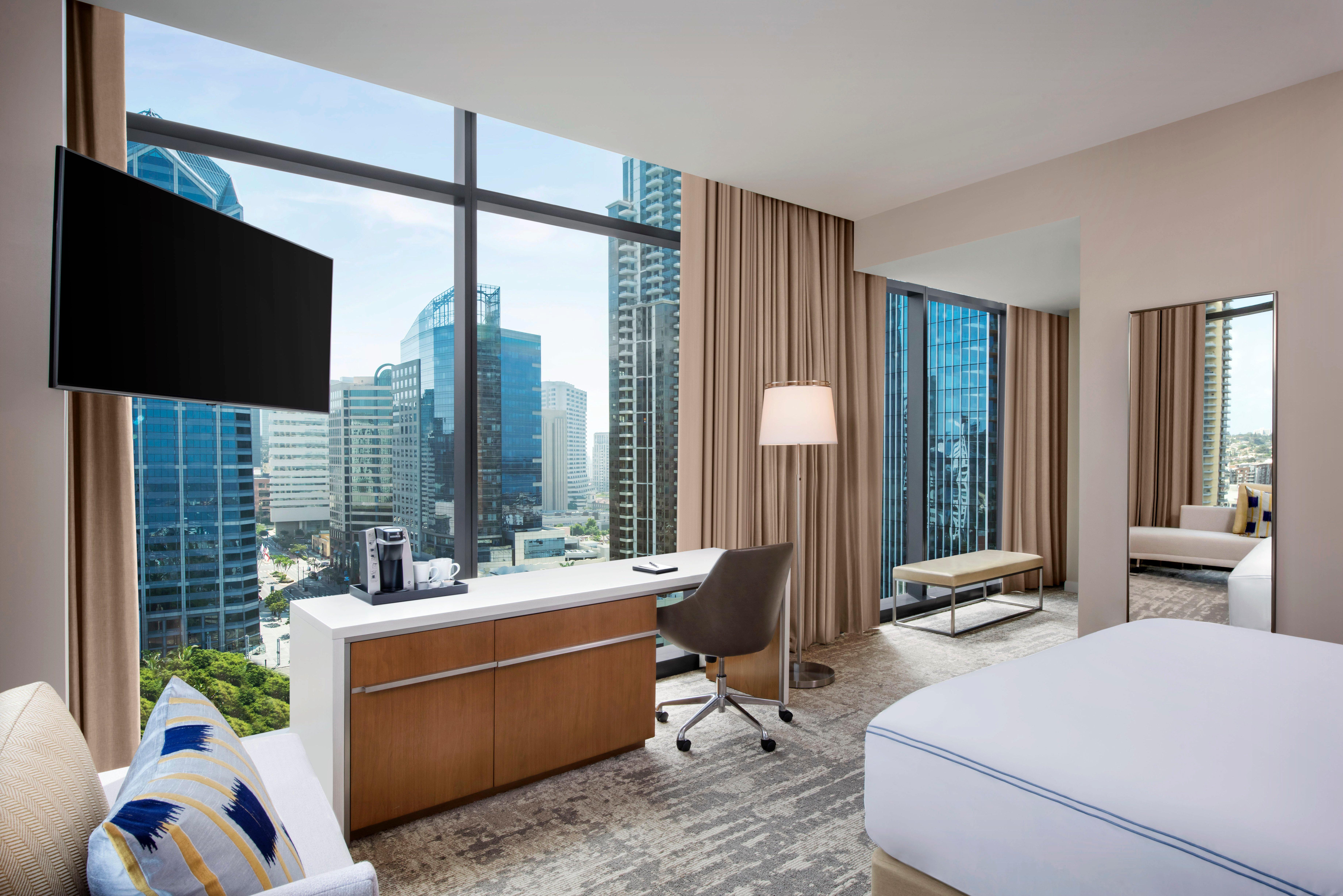 Intercontinental By Ihg Hotel