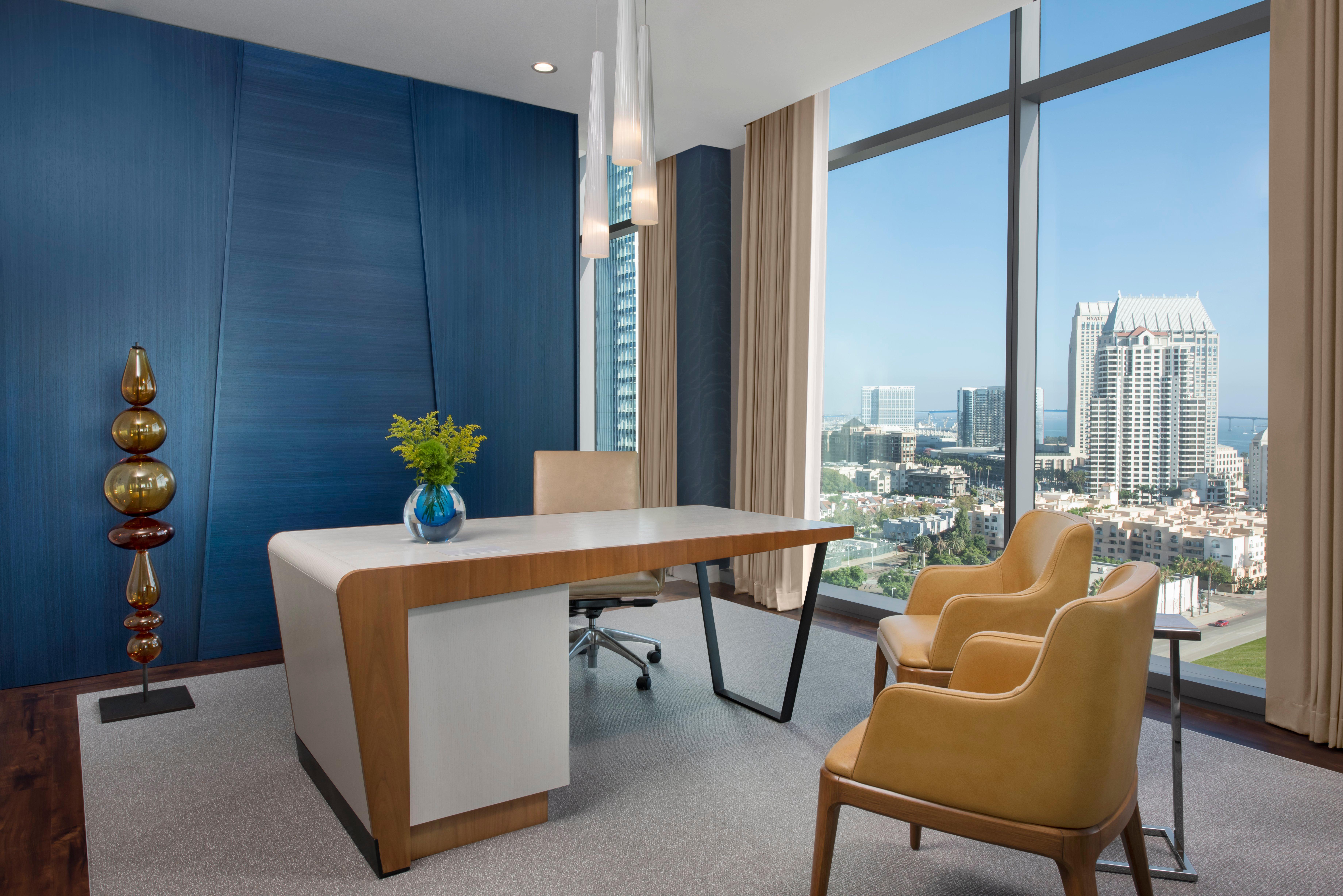 Intercontinental By Ihg Hotel 4*